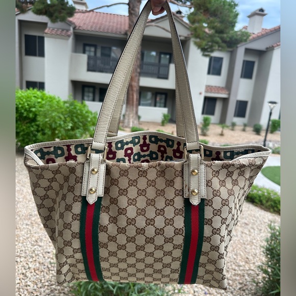 GUCCI | Abbey Tote | GG Canvas with Web Stripe & Boot Charm - Picture 3 of 17